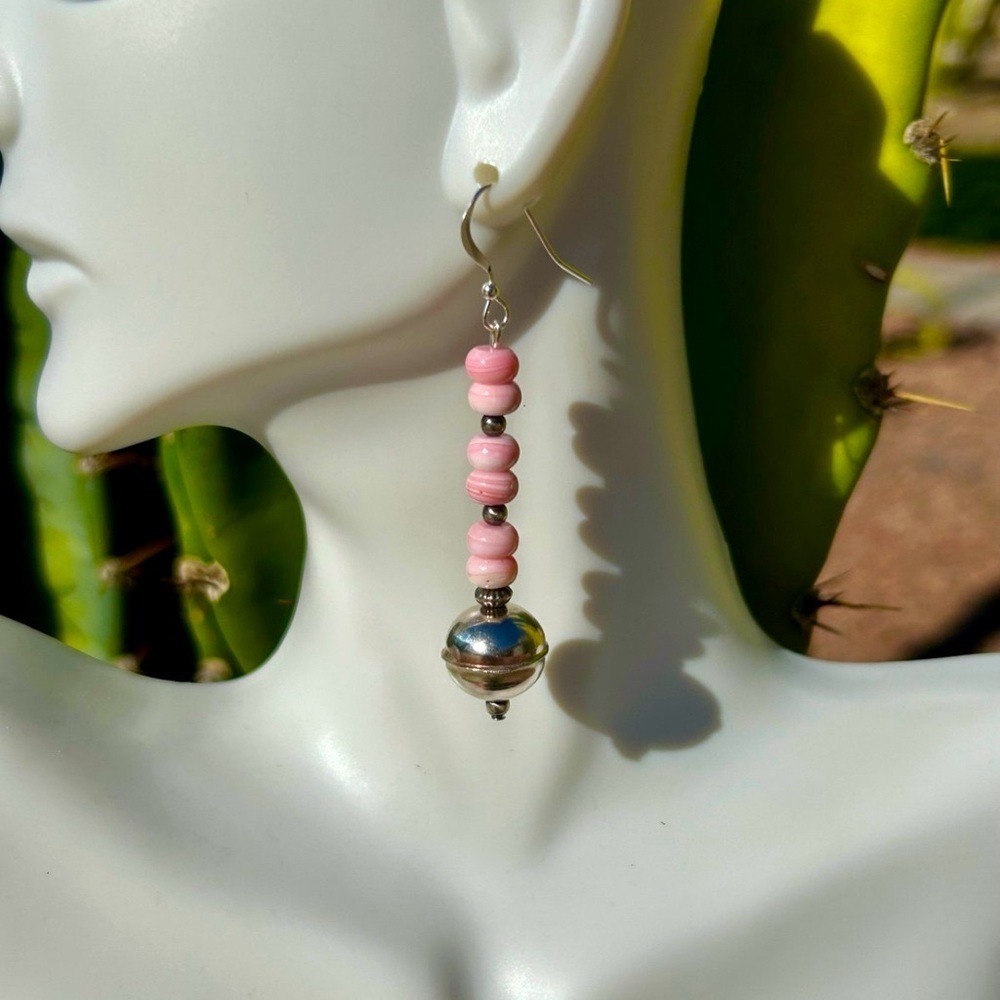 Pink Conch Shell Sterling Silver Navajo Handmade Large Bench Beads earrings